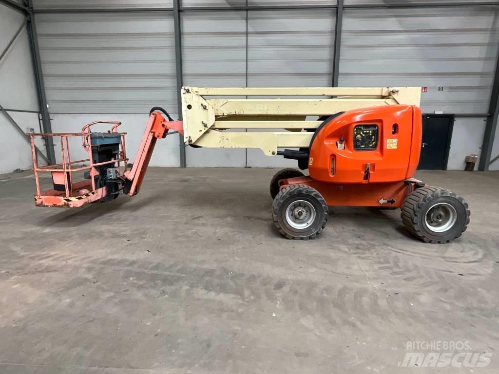 JLG 450 AJ Karos emelők