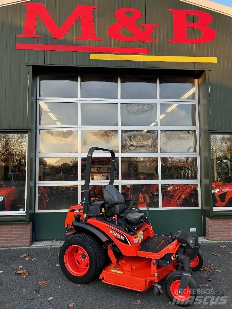 Kubota ZD 1211 Ráülős fűnyírók