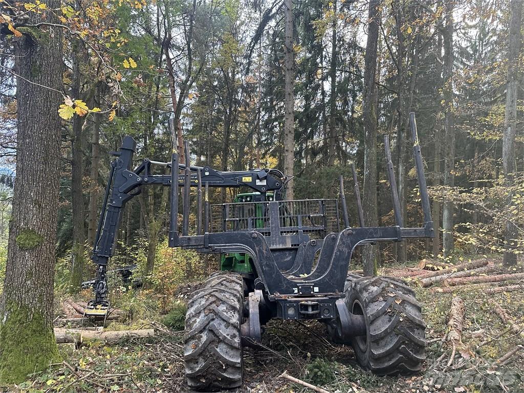 John Deere 1510G Kihordók