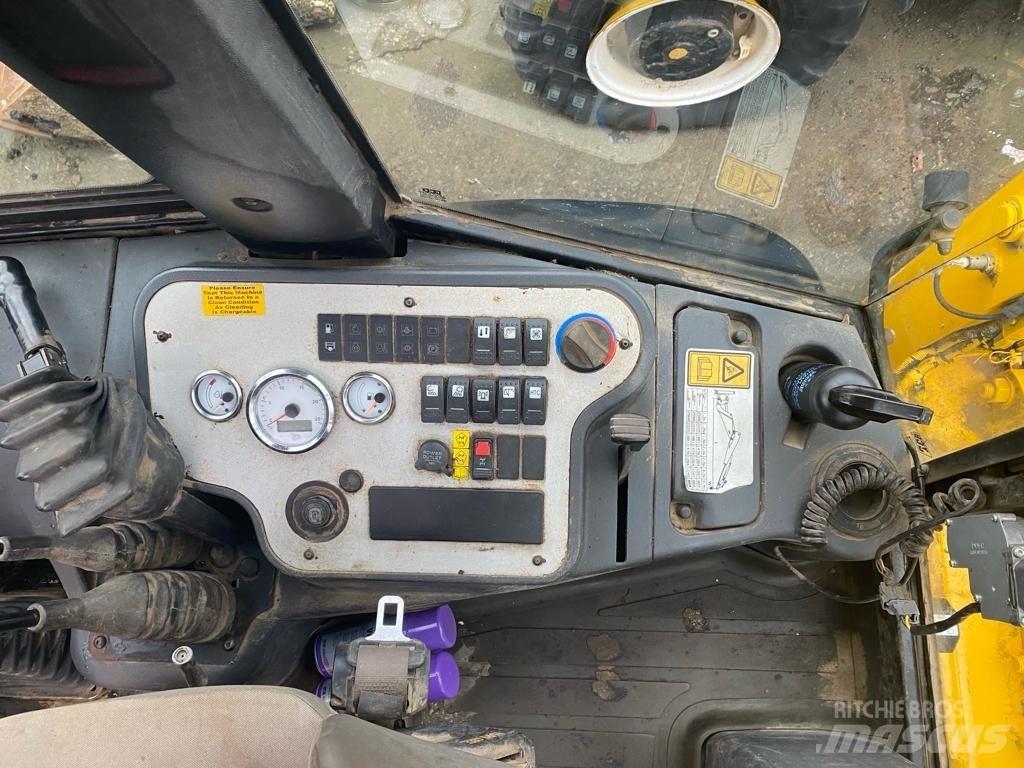 JCB 2 CX Kotrórakodók
