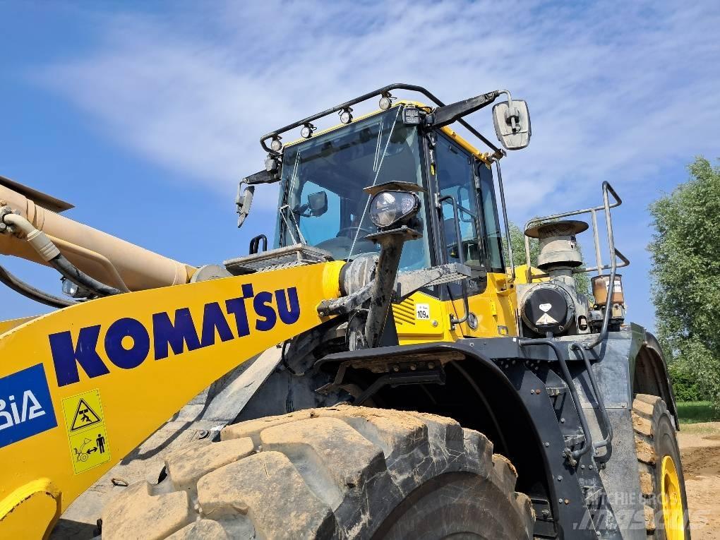 Komatsu WA500-8E0 Gumikerekes homlokrakodók