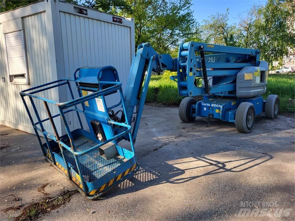 Genie Z-45/25J Egyéb
