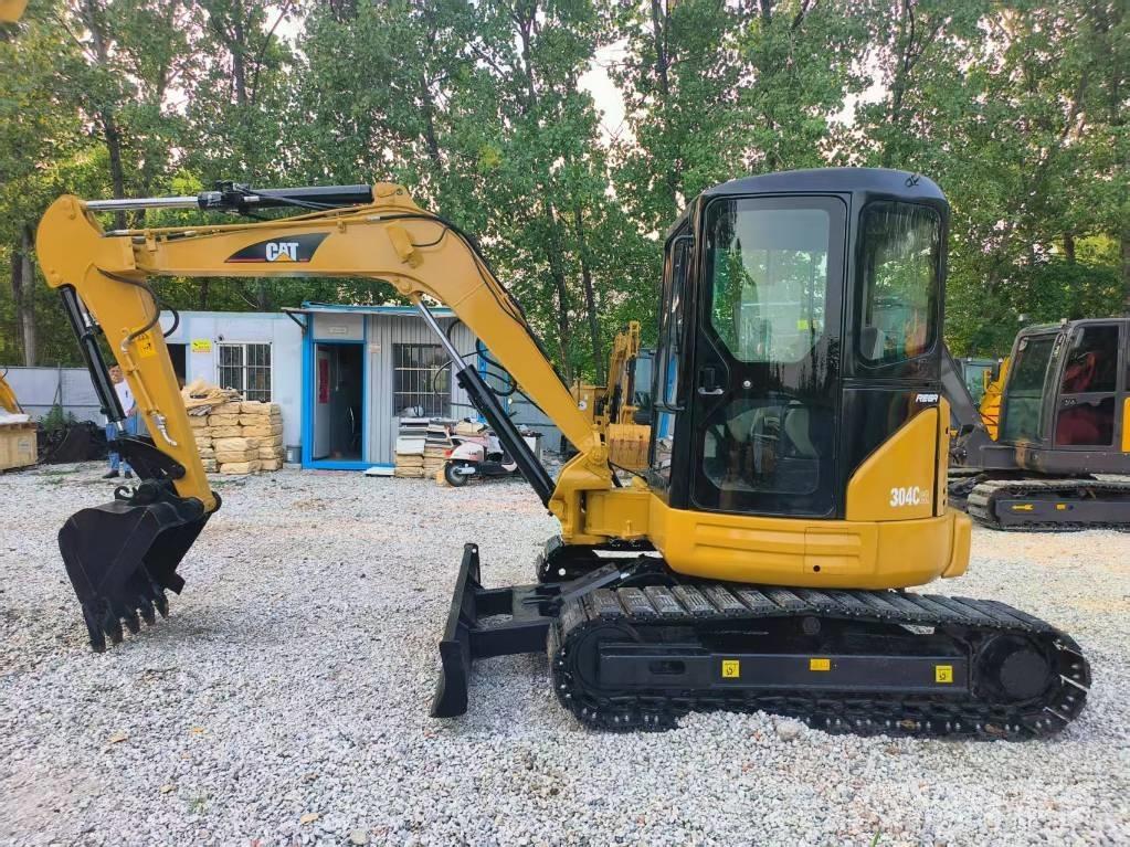 CAT 304 C CR Mini kotrók < 7t