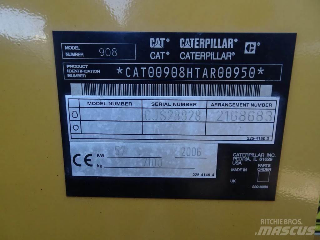CAT 908 Gumikerekes homlokrakodók