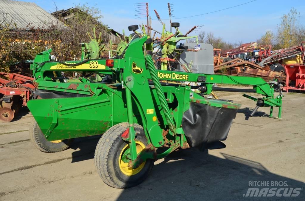 John Deere 530 Kaszák