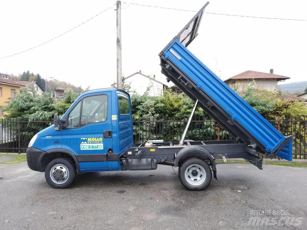 Iveco Daily 35 C 11 Platós / Ponyvás teherautók