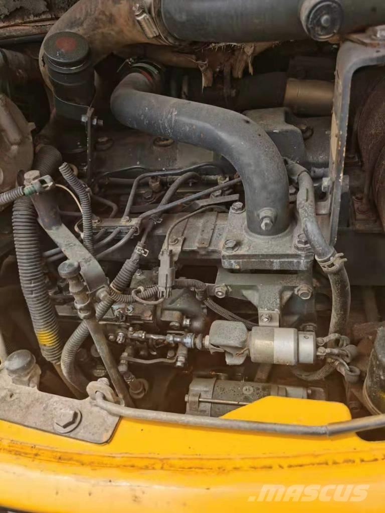 Komatsu PC 78 US-6NO Közepes (midi) kotrók 7 t - 12 t