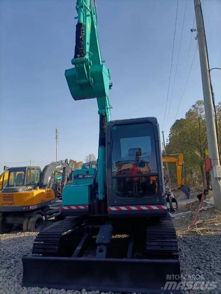 Kobelco SK 75 Közepes (midi) kotrók 7 t - 12 t