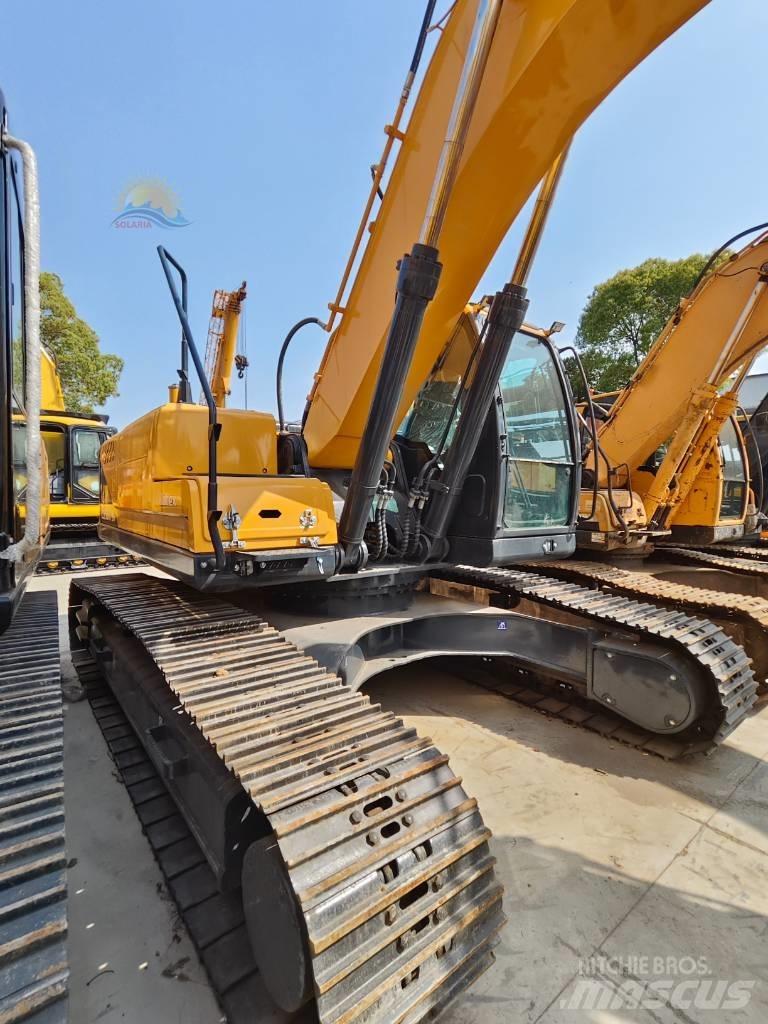 Hyundai R220LC-9S Lánctalpas kotrók