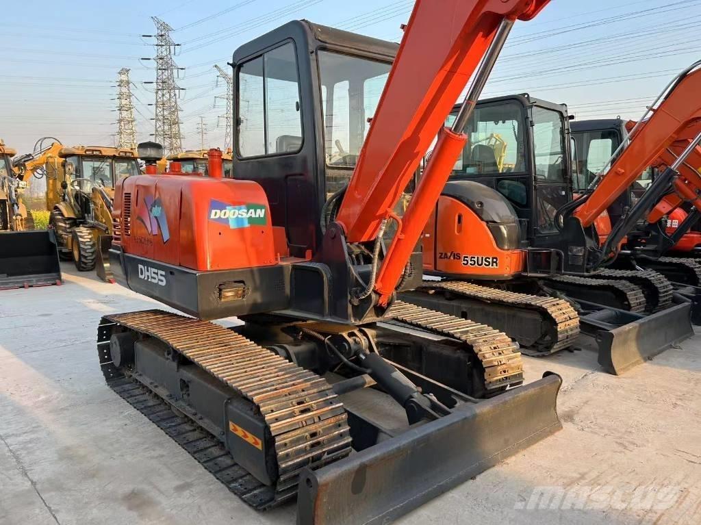 Doosan DH 55 Mini kotrók < 7t