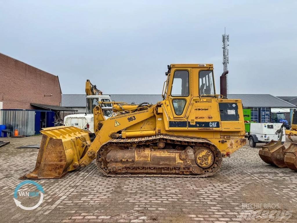 CAT 963 Lánctalpas homlokrakodók