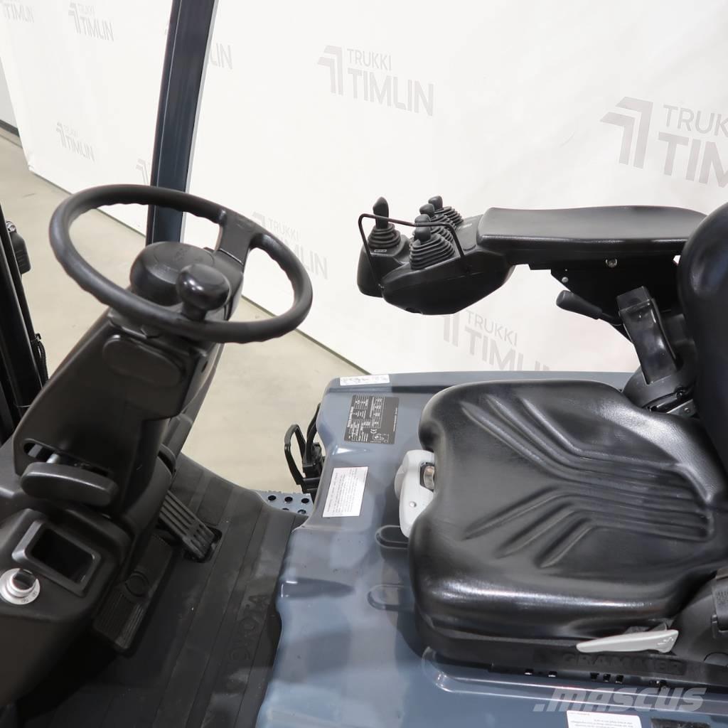 Toyota 8FBE20T Elektromos targoncák