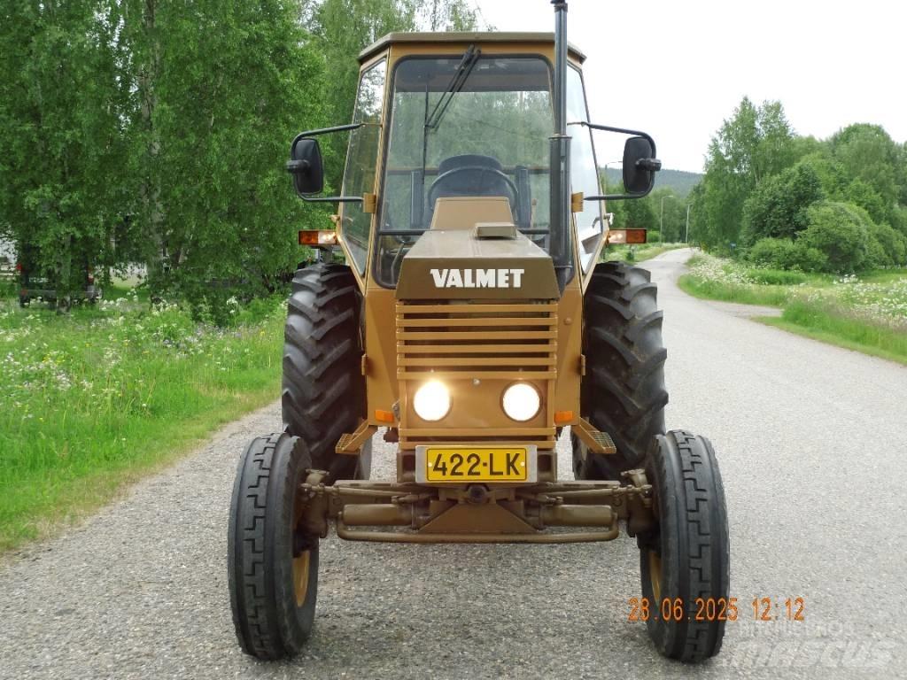 Valmet 502 Traktorok