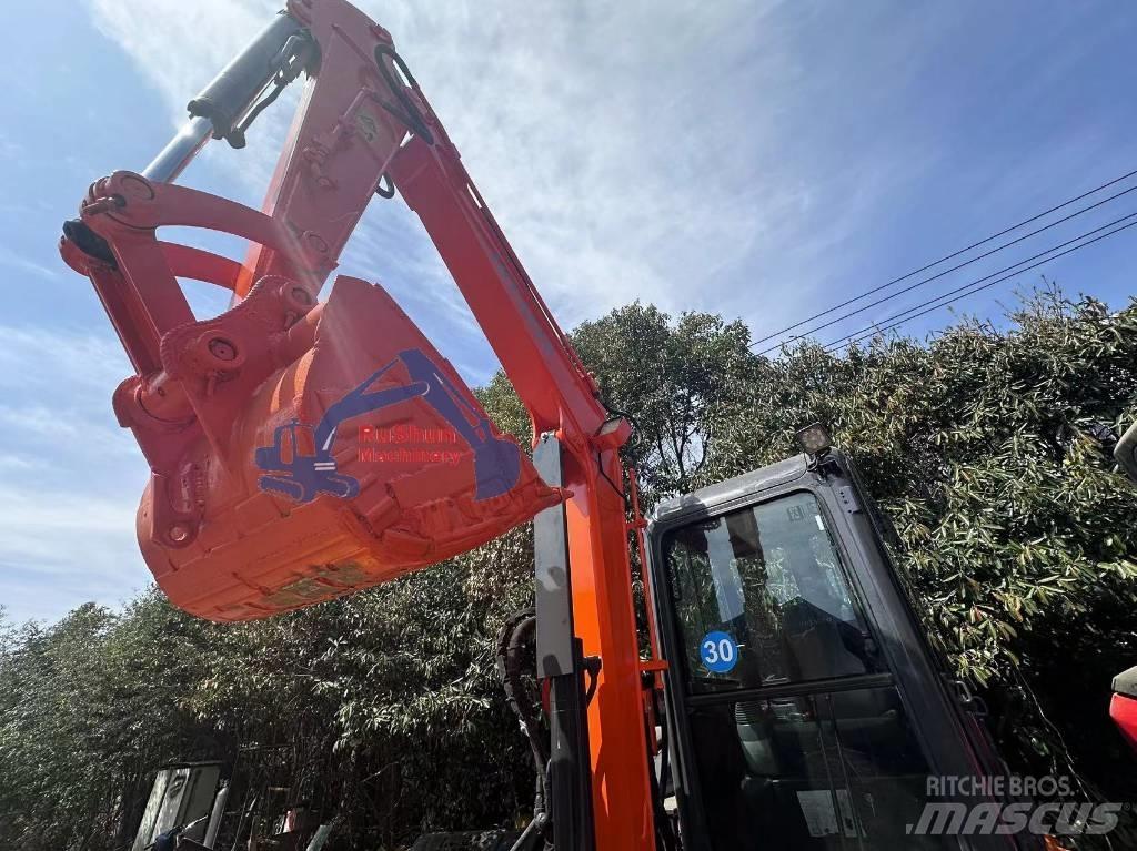 Hitachi ZX50 Mini kotrók < 7t
