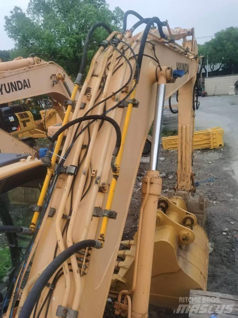 Hyundai R220lc-9s Lánctalpas kotrók