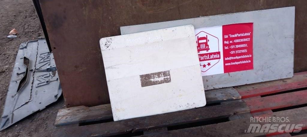 MAN TGA.   81669120196 Vezetőfülke és belső tartozékok
