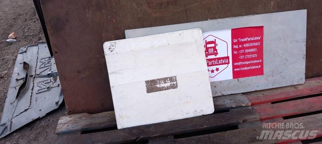 MAN TGA.   81669120196 Vezetőfülke és belső tartozékok
