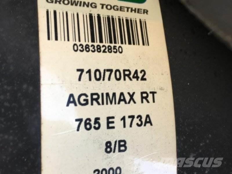 BKT 710/70 R 42 Gumiabroncsok, kerekek és felnik
