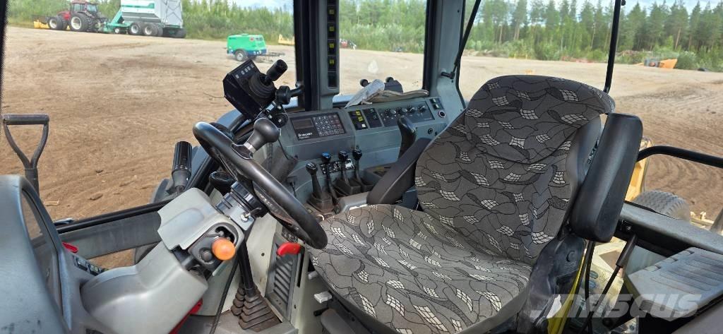 Valtra 8950 Hitec Traktorok