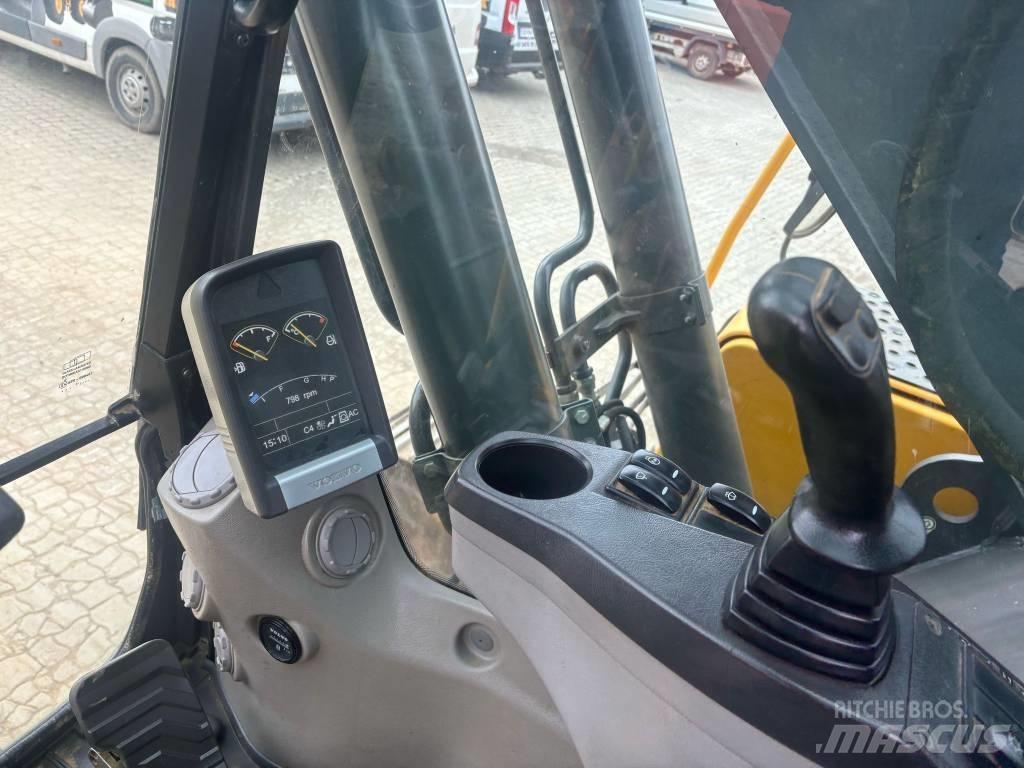 Volvo EC 220 D Lánctalpas kotrók