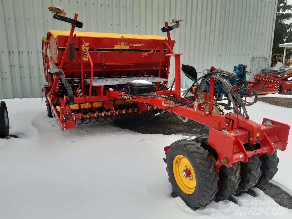 Väderstad Rapid 300C Vetőgépek