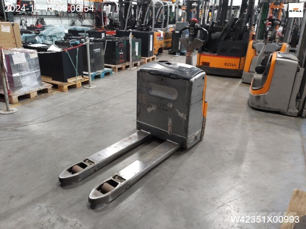 Still EXU16 Gyalogkíséretű targonca