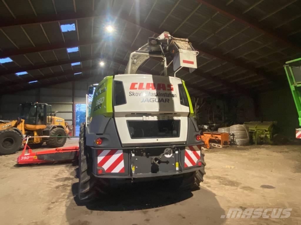CLAAS Jaguar 960 Önjáró szecskázók