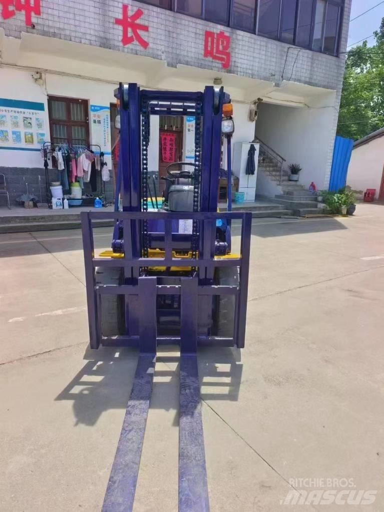 Komatsu FD 30 Dízel targoncák