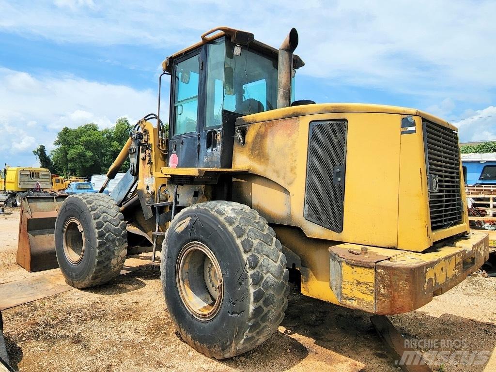 CAT IT38G Gumikerekes homlokrakodók