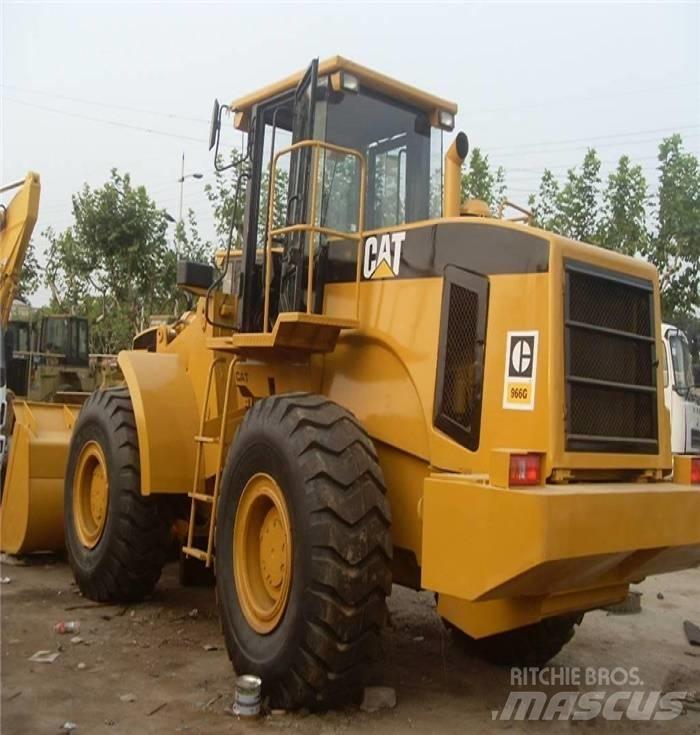 CAT 966H Gumikerekes homlokrakodók