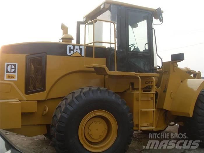 CAT 966H Gumikerekes homlokrakodók