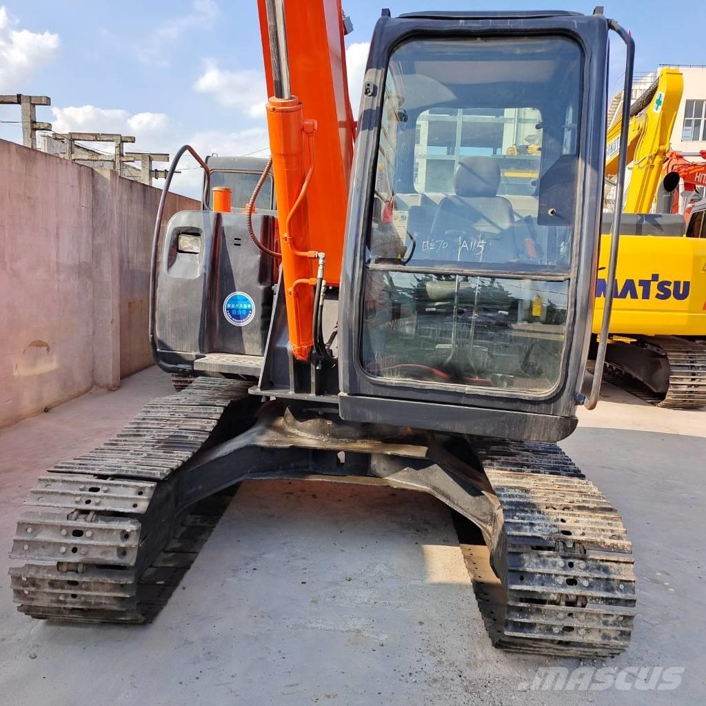Hitachi Zaxis 70 Lánctalpas kotrók