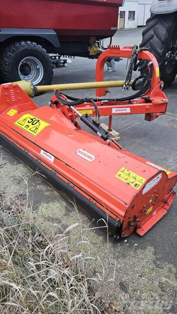 Maschio Giraffa 210 Szárzúzók és fűkaszák