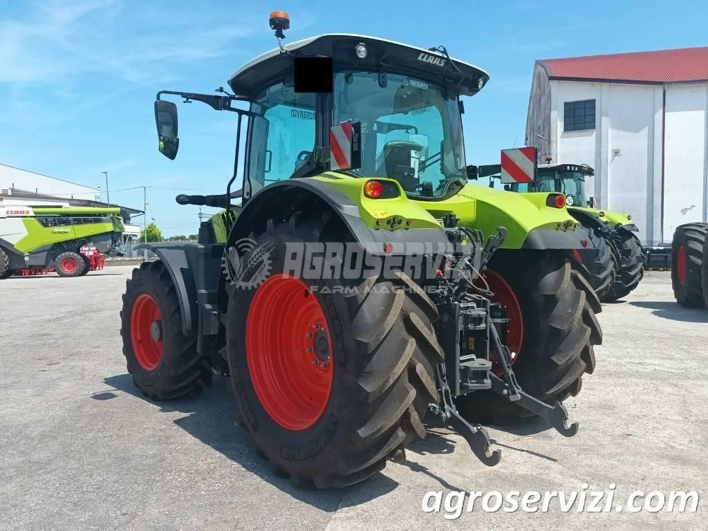 CLAAS Arion 550 Traktorok