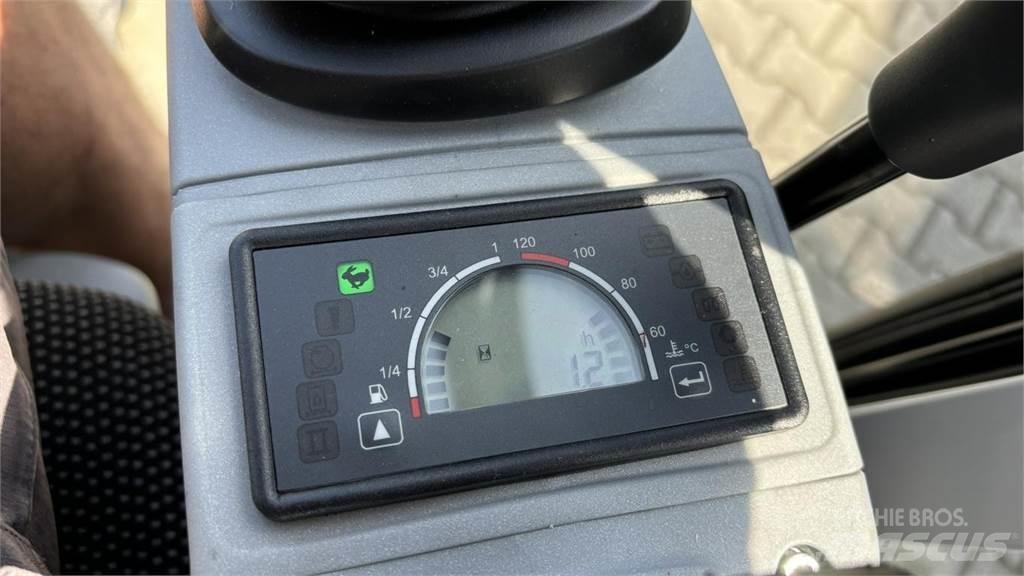 Wacker ET 20 Mini kotrók < 7t