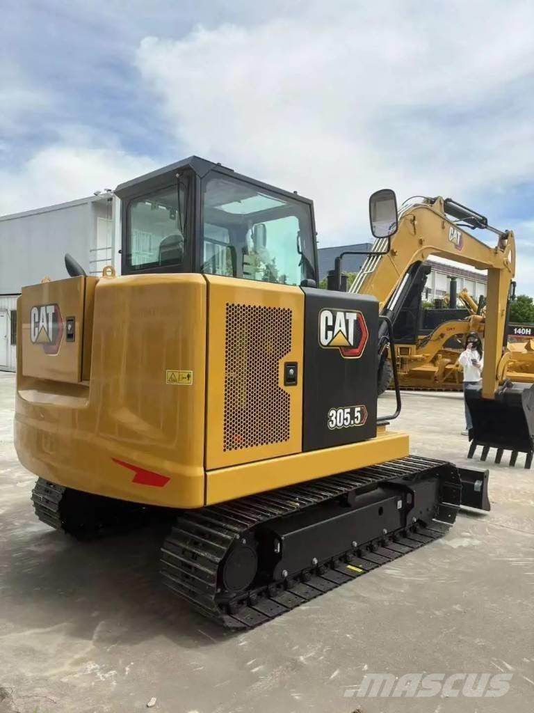 CAT 305.5 Mini kotrók < 7t