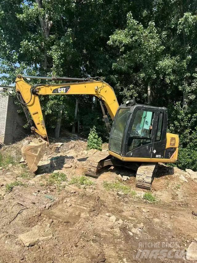 CAT 307 Lánctalpas kotrók