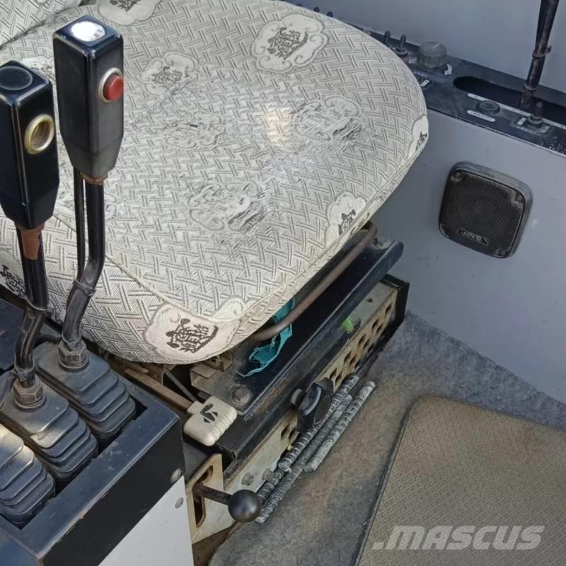 Hitachi SCX2500 Lánctalpas daruk