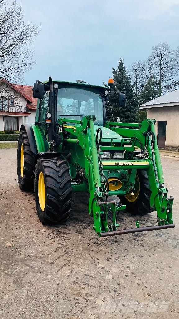 John Deere 5820 Traktorok