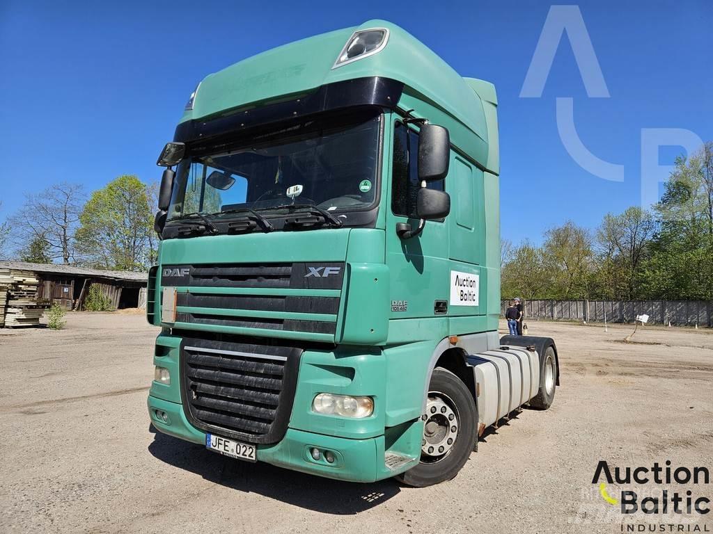DAF XF105.460 Nyergesvontatók