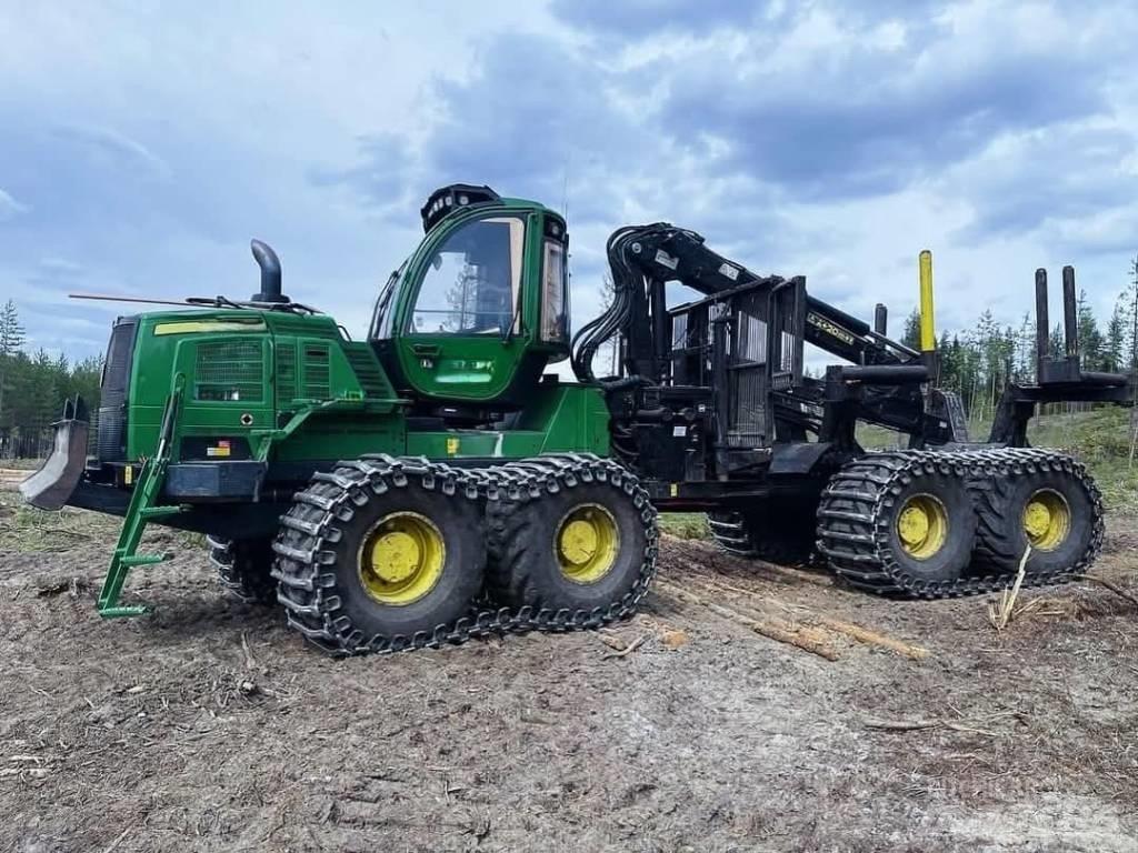 John Deere 1910 Kihordók