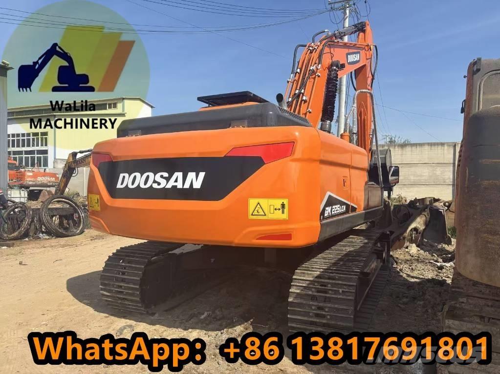 Doosan DX 225 LCA Lánctalpas kotrók