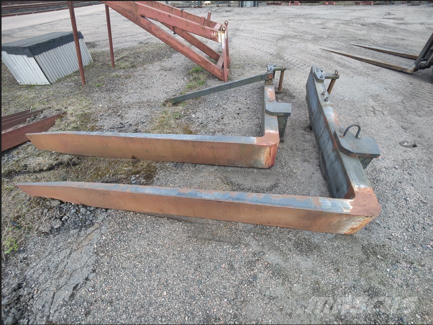  [div] Inverterade Egyéb adapterek és tartozékok