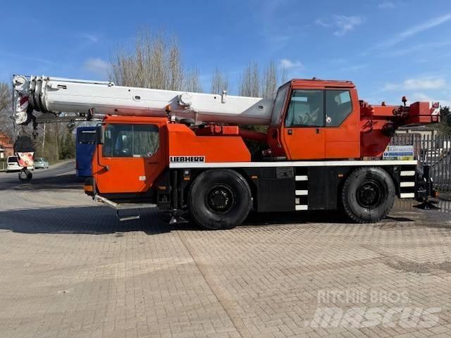 Liebherr LTM 1030-2 Terepdaruk
