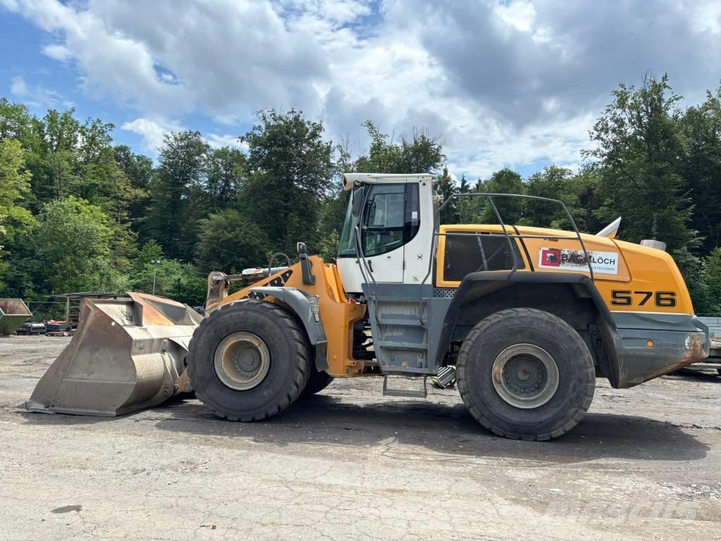 Liebherr L 576 Gumikerekes homlokrakodók