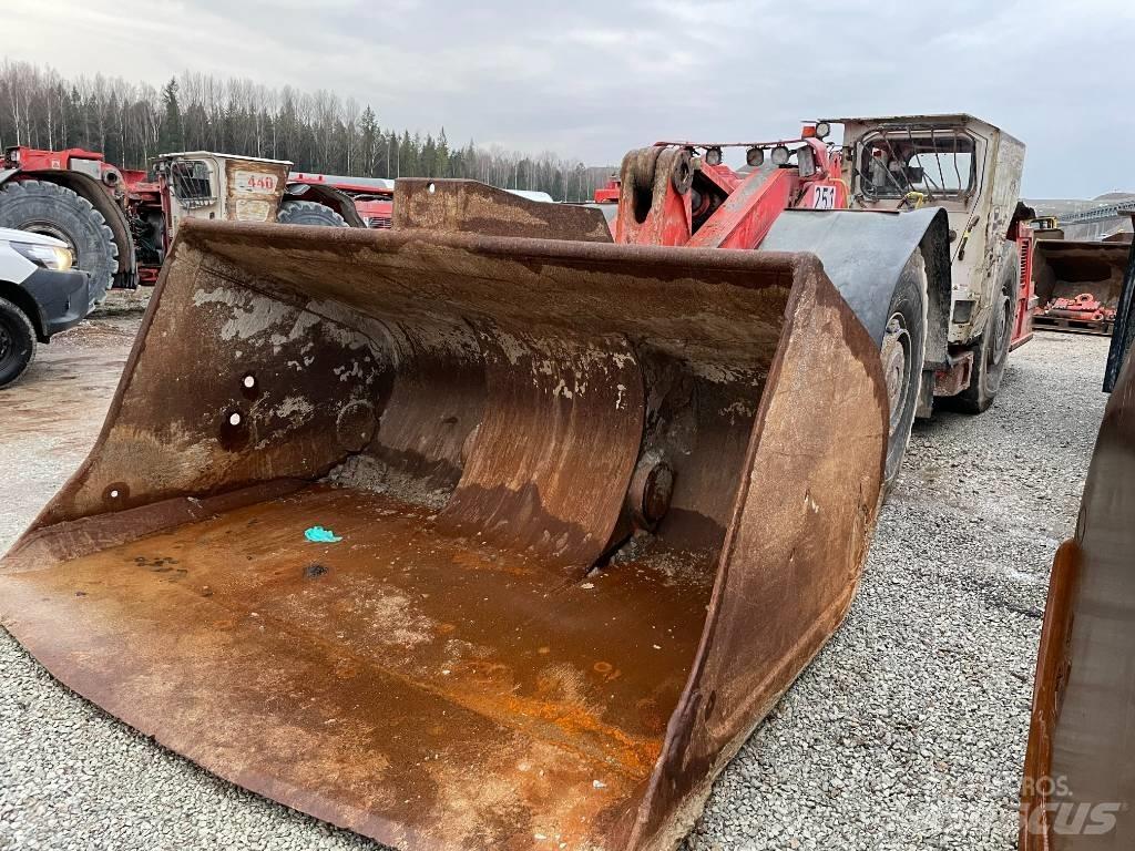 Sandvik LH 410 Bányászati Homlokrakodók