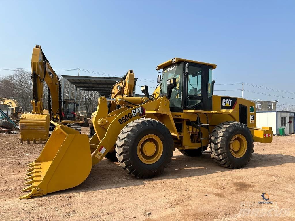 CAT 950 G Gumikerekes homlokrakodók