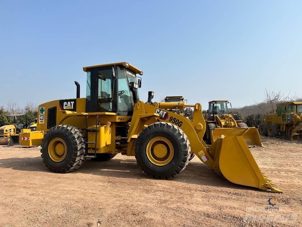 CAT 950 G Gumikerekes homlokrakodók