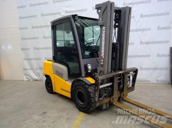 Jungheinrich DFG 430 Dízel targoncák