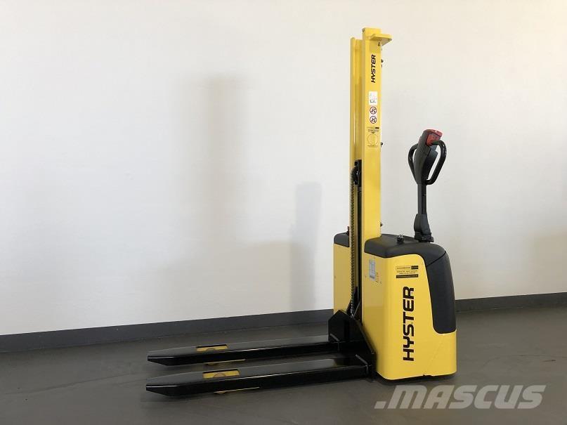 Hyster SC1.0 Elektromos gyalogkíséretű targoncák